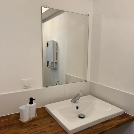 11 Parking Gratuit Appartement