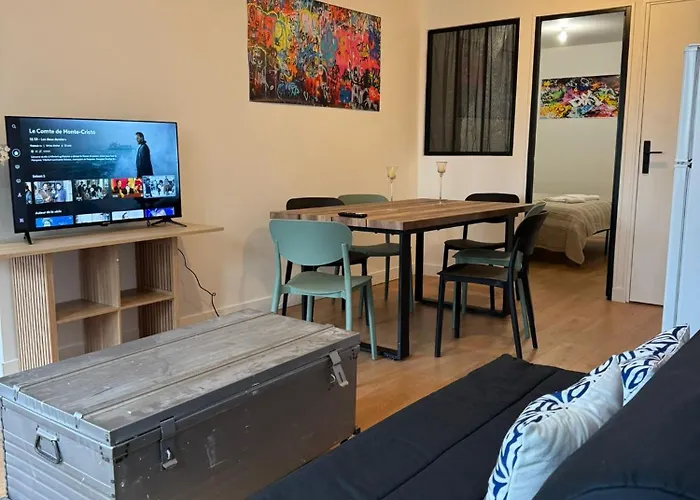 Apartment 11 Parking Gratuit Poitiers